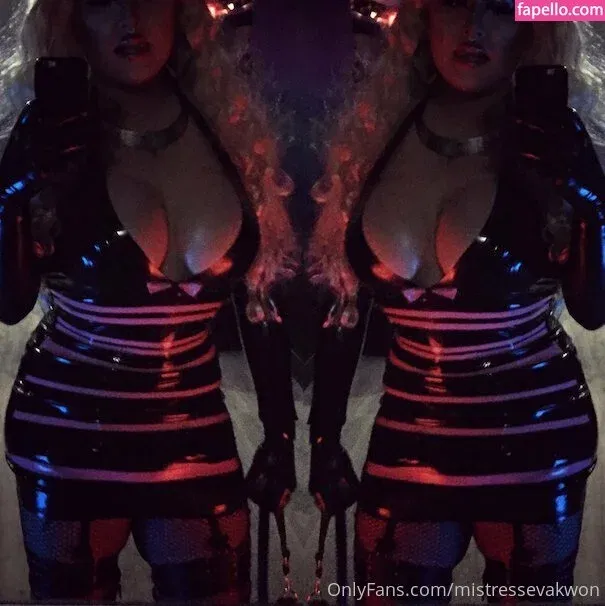 mistressyumi Onlyfans Photo Gallery 