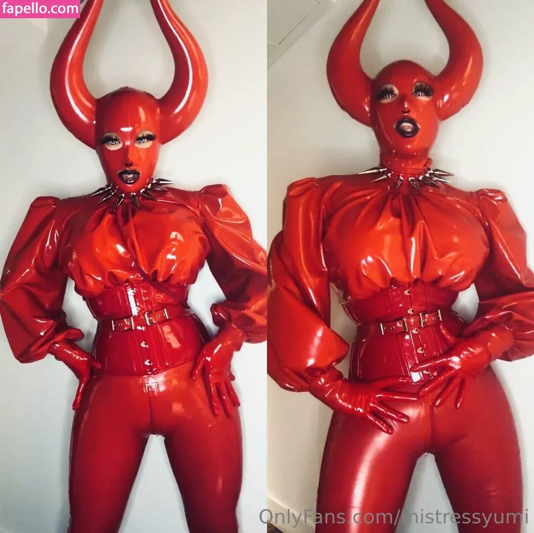 mistressyumi Onlyfans Photo Gallery 