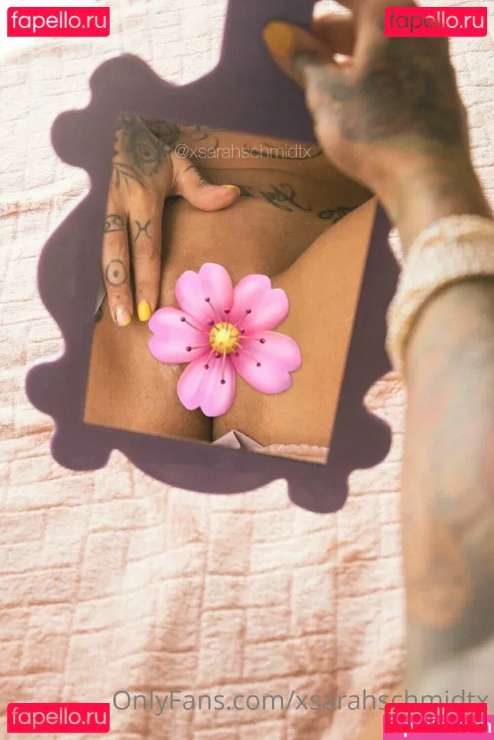 Sarah Schmidt Onlyfans Photo Gallery 