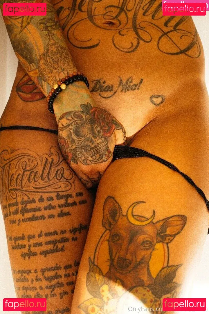 Sarah Schmidt Onlyfans Photo Gallery 