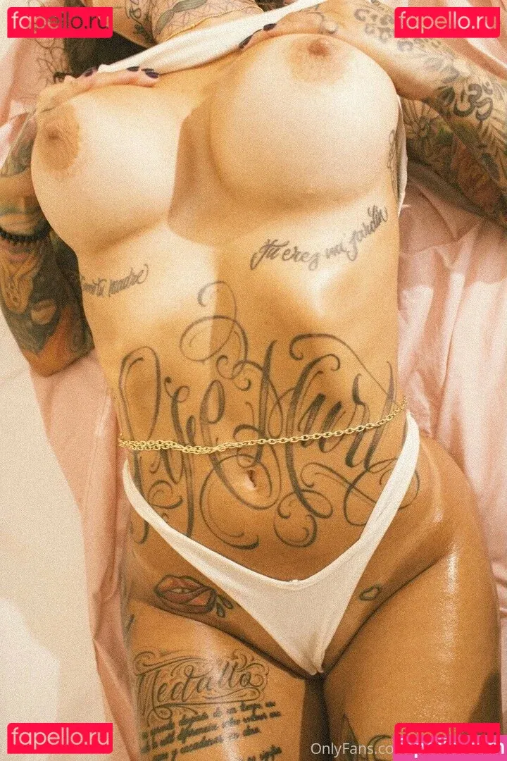 Sarah Schmidt Onlyfans Photo Gallery 