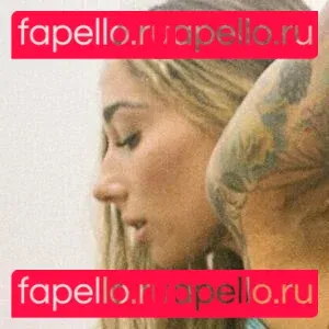 Sarah Schmidt Onlyfans Photo Gallery 