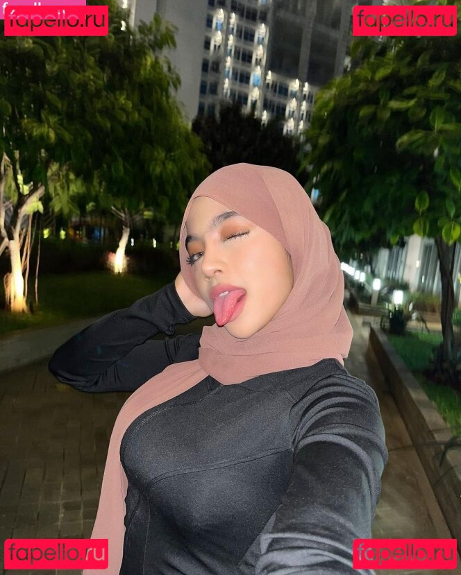 OklinFia / OklinFiaPutri Onlyfans Photo Gallery 