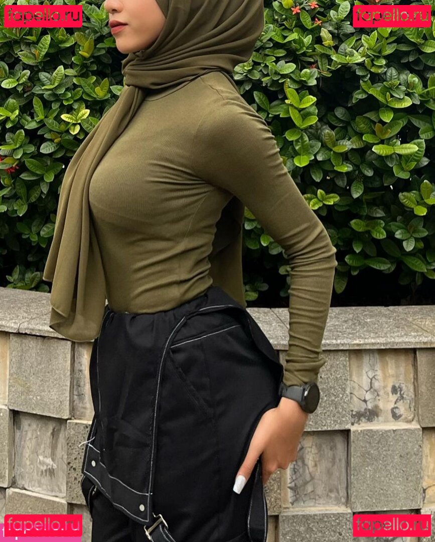 OklinFia / OklinFiaPutri Onlyfans Photo Gallery 