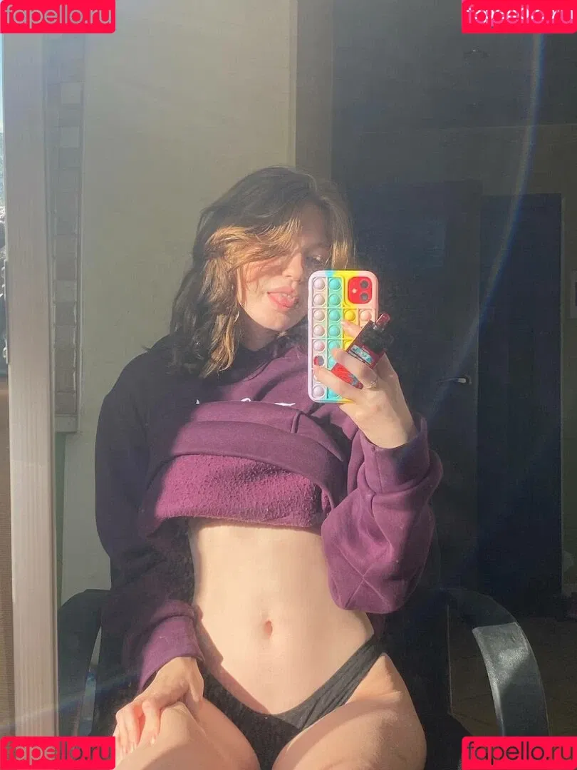 kosha1ne Onlyfans Photo Gallery 