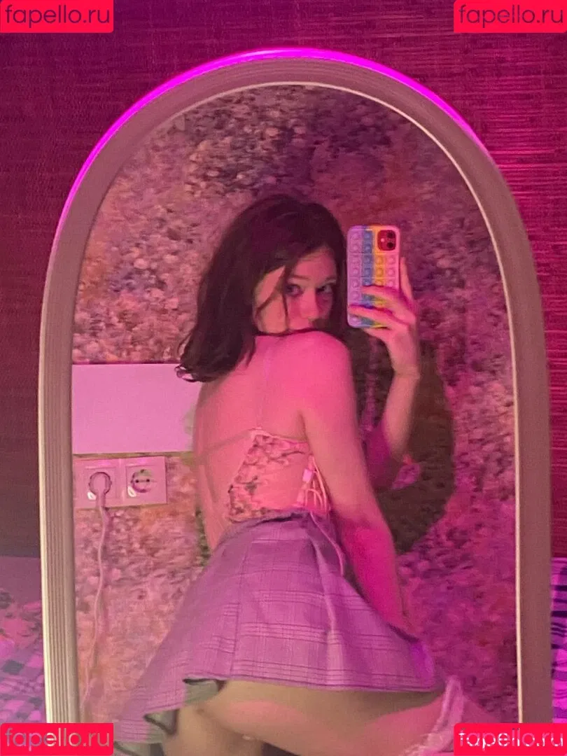 kosha1ne Onlyfans Photo Gallery 