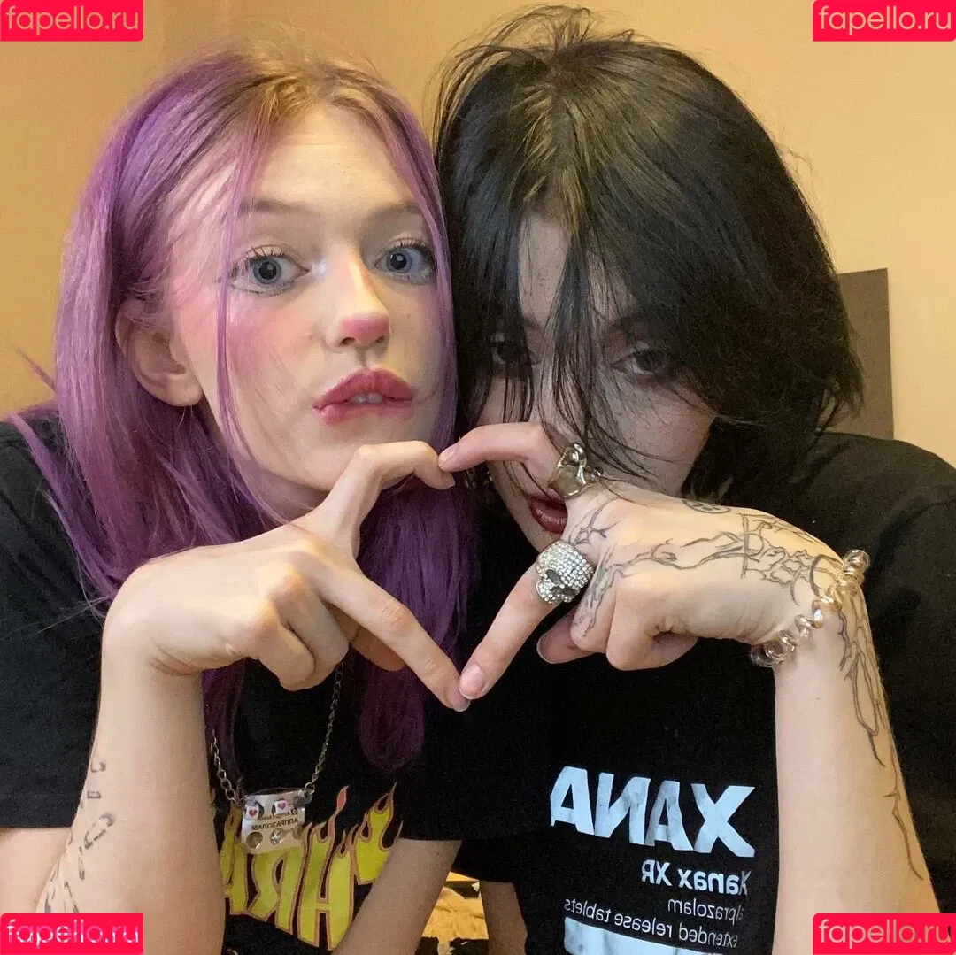 kosha1ne Onlyfans Photo Gallery 