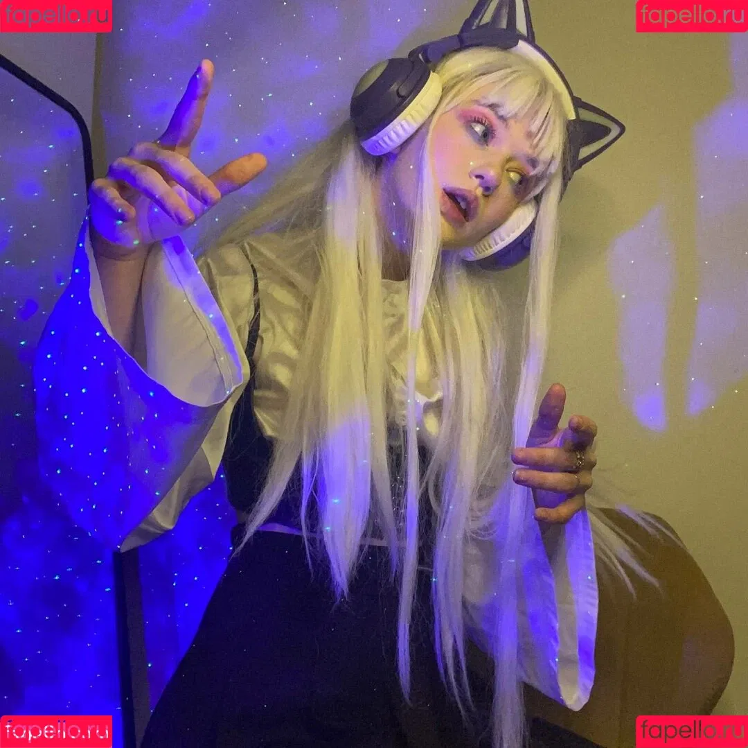 kosha1ne Onlyfans Photo Gallery 