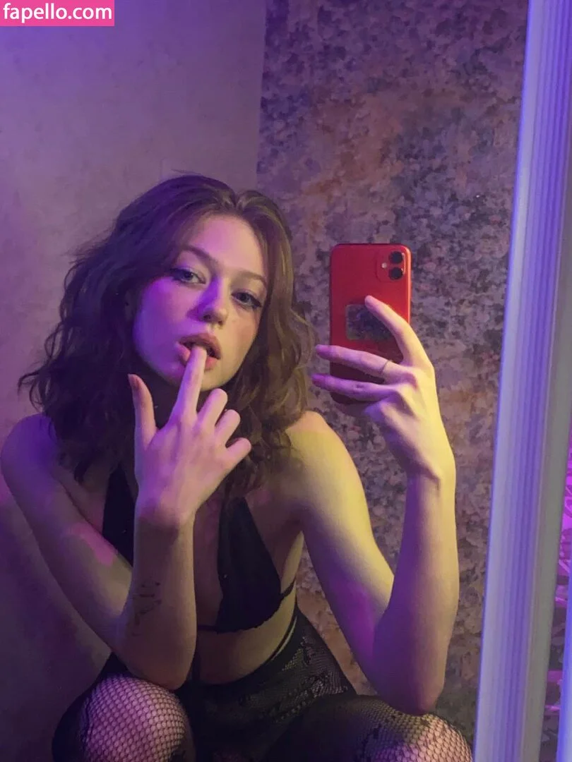 kosha1ne Onlyfans Photo Gallery 