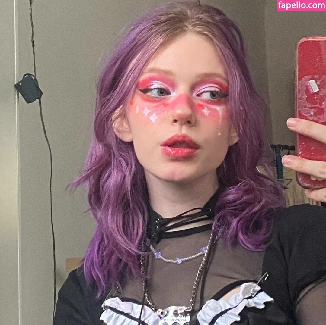 kosha1ne Onlyfans Photo Gallery 