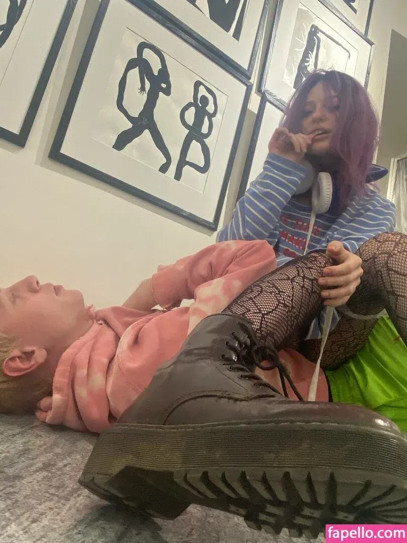 kosha1ne Onlyfans Photo Gallery 