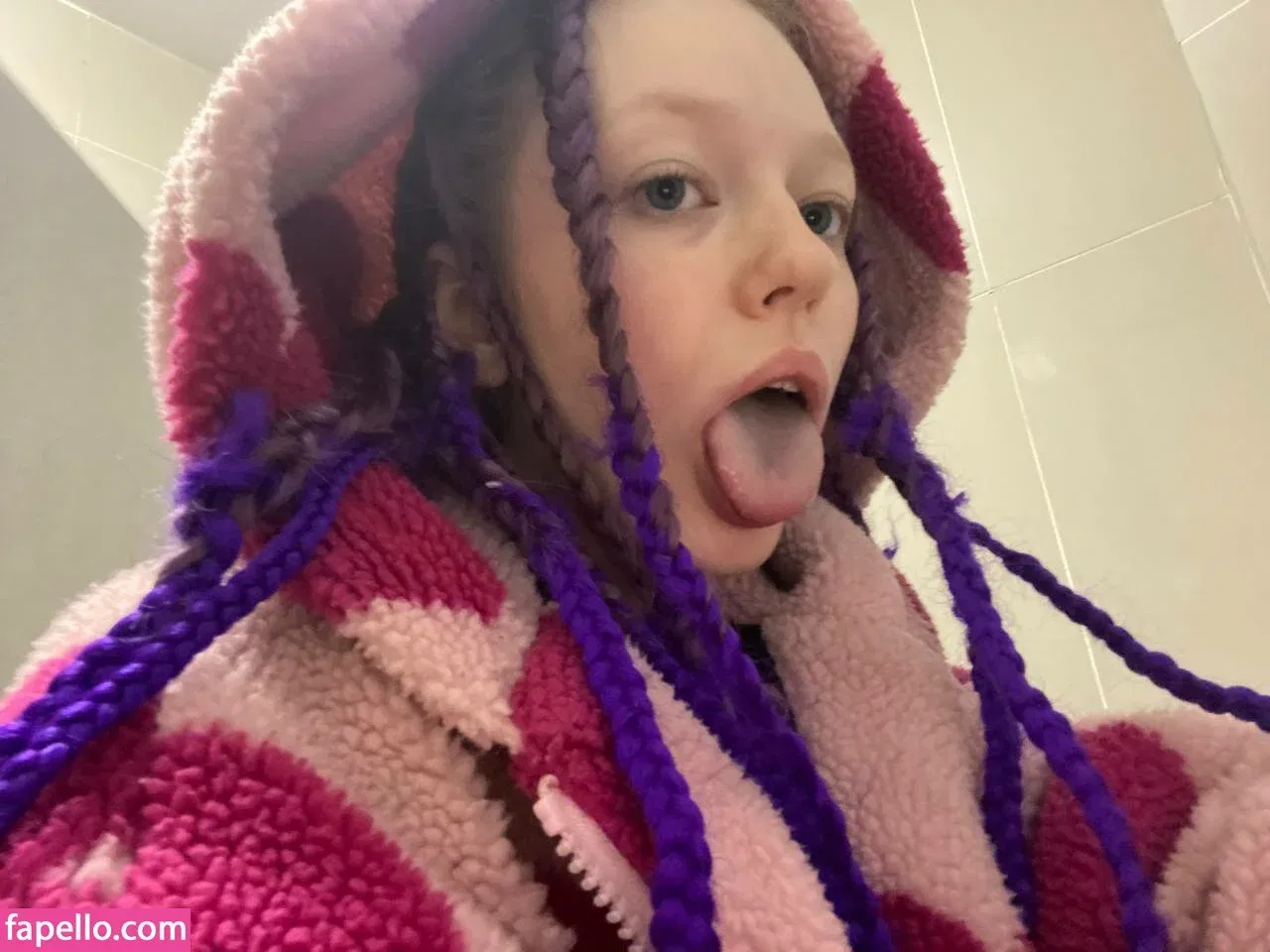 kosha1ne Onlyfans Photo Gallery 