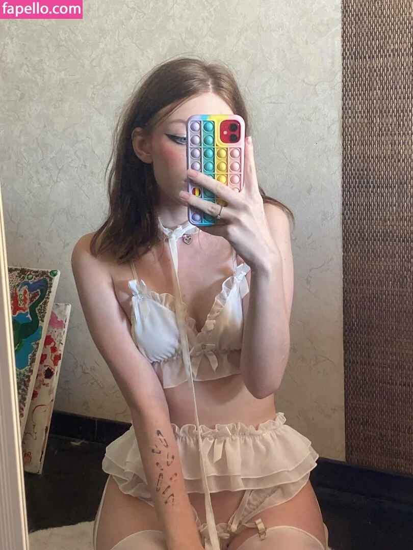 kosha1ne Onlyfans Photo Gallery 