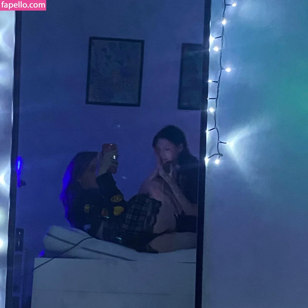 kosha1ne Onlyfans Photo Gallery 