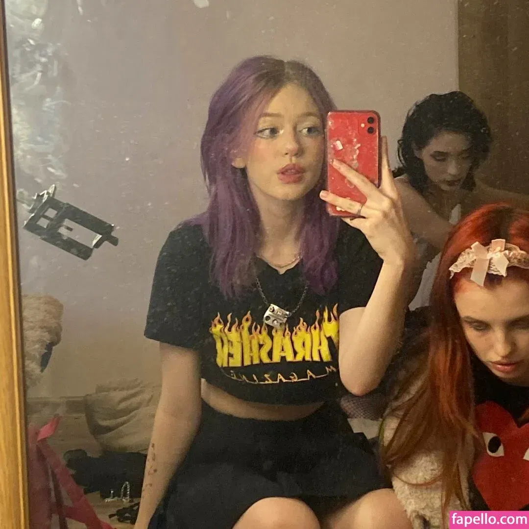 kosha1ne Onlyfans Photo Gallery 