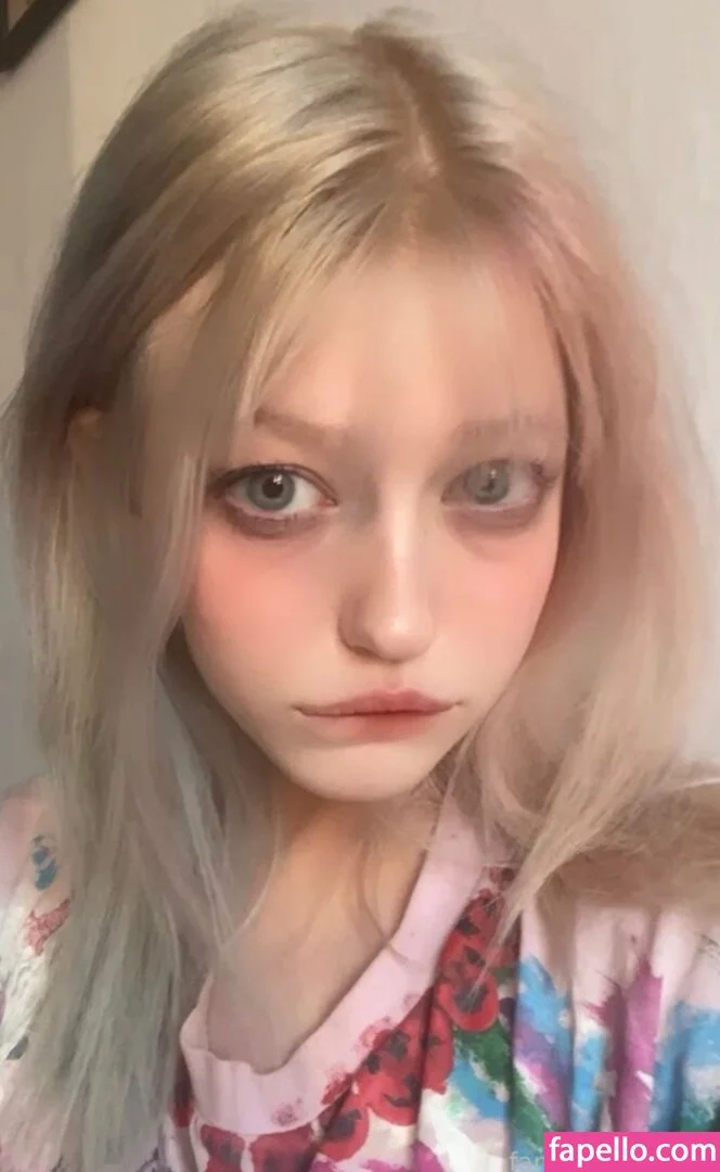 kosha1ne Onlyfans Photo Gallery 