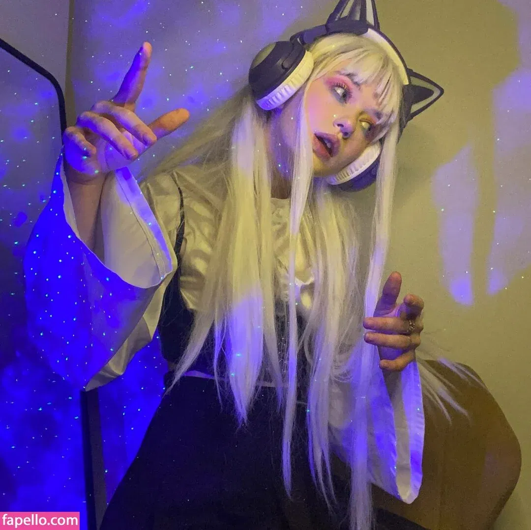 kosha1ne Onlyfans Photo Gallery 