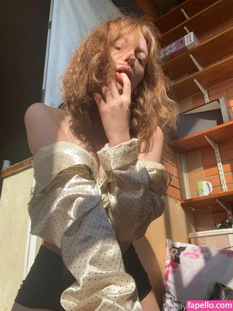 kosha1ne Onlyfans Photo Gallery 