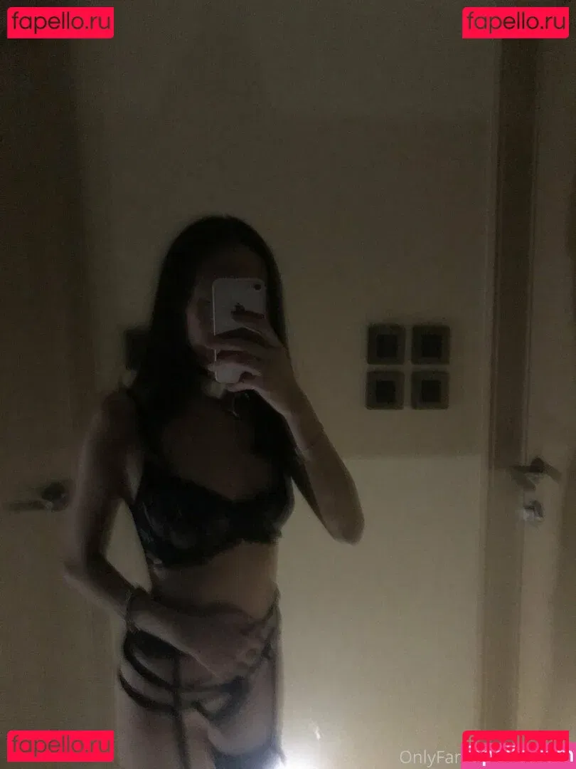 kimbyx Onlyfans Photo Gallery 