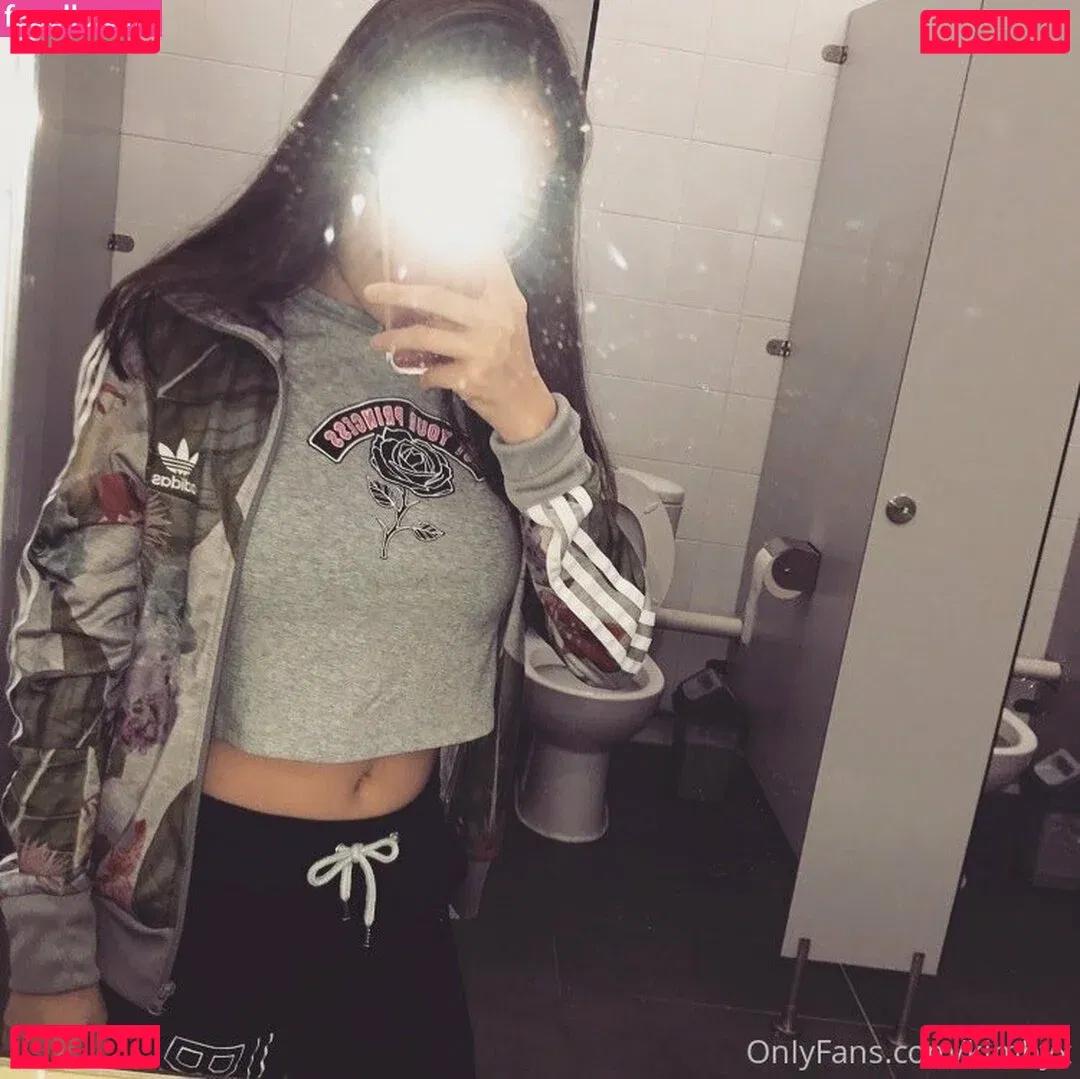 kimbyx Onlyfans Photo Gallery 