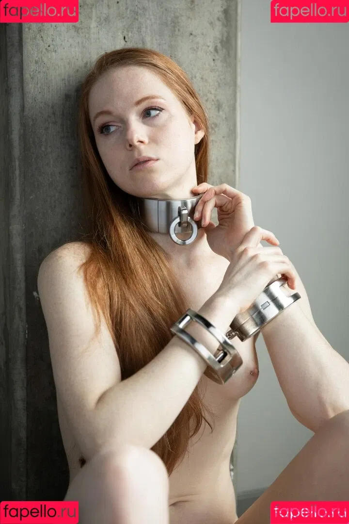 Handcuffs Onlyfans Photo Gallery 