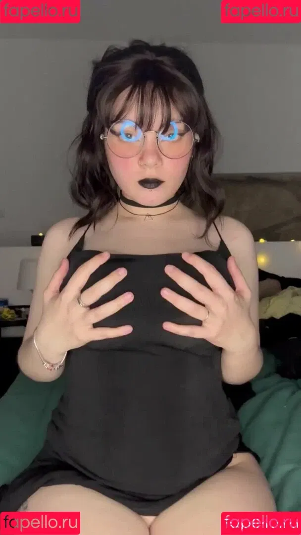 moonlighty Onlyfans Photo Gallery 