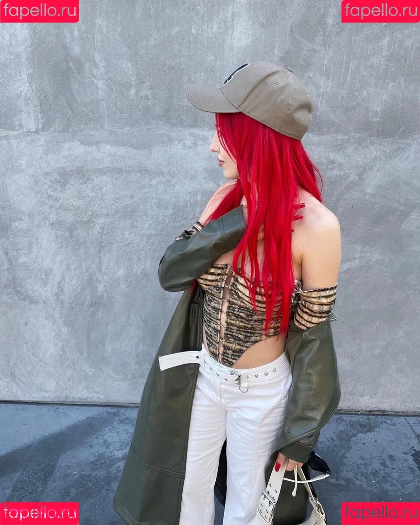 Ava Max Onlyfans Photo Gallery 