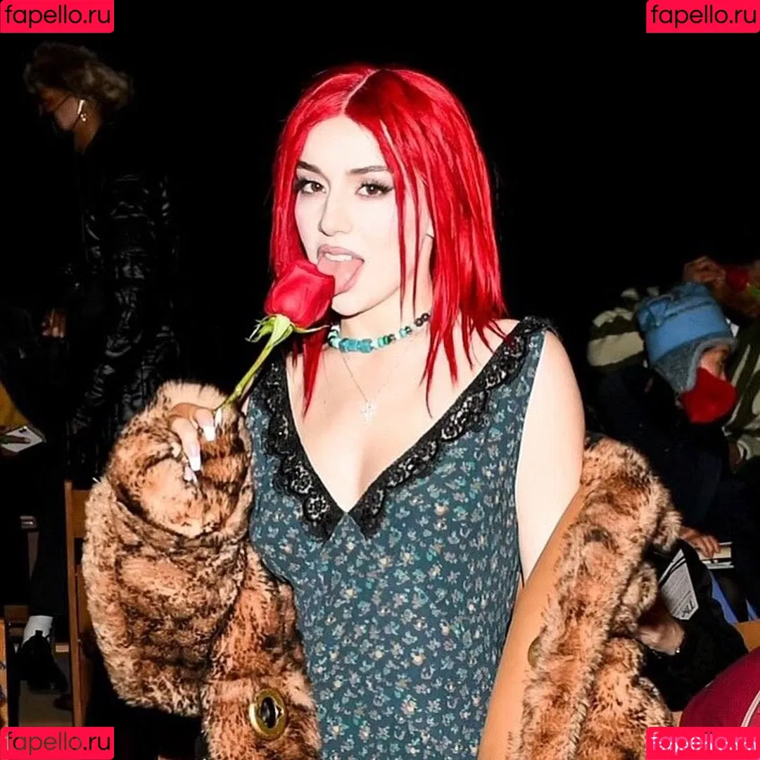 Ava Max Onlyfans Photo Gallery 