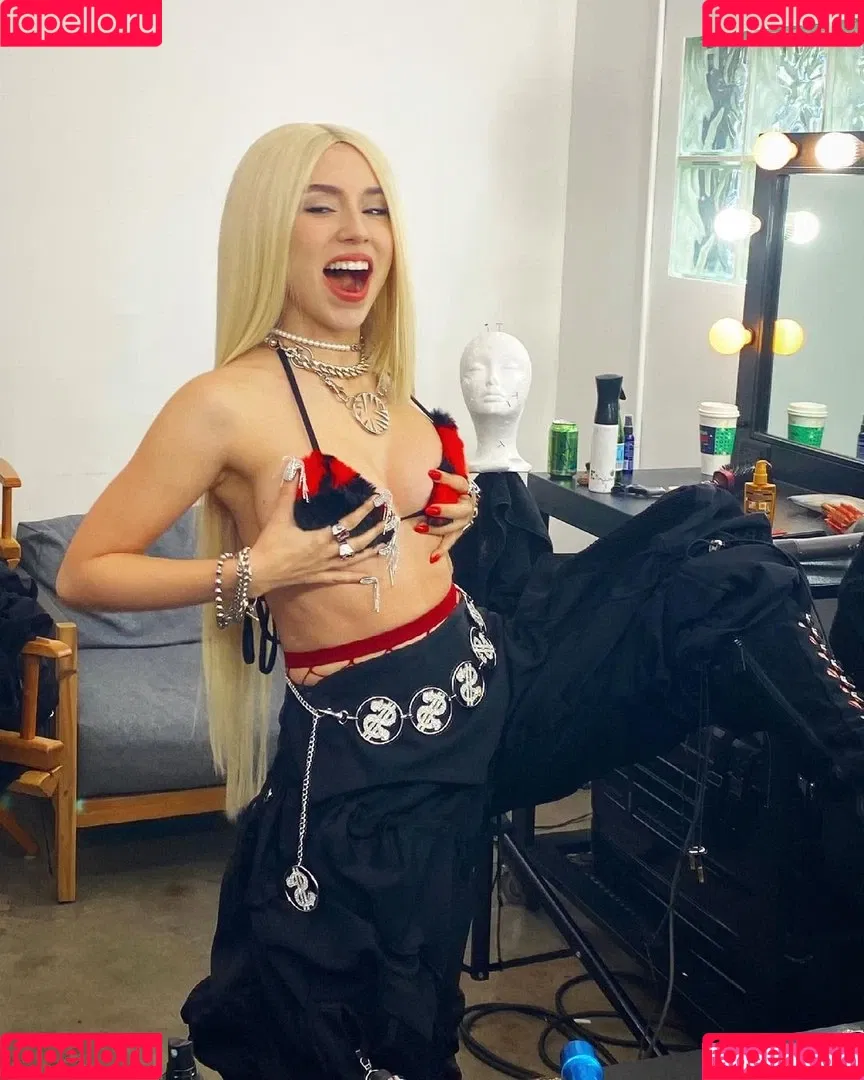 Ava Max Onlyfans Photo Gallery 