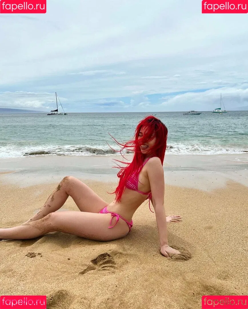 Ava Max Onlyfans Photo Gallery 