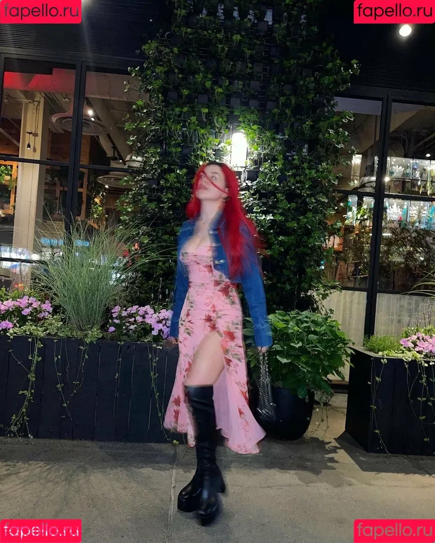 Ava Max Onlyfans Photo Gallery 