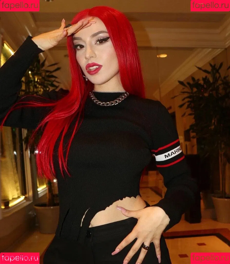 Ava Max Onlyfans Photo Gallery 