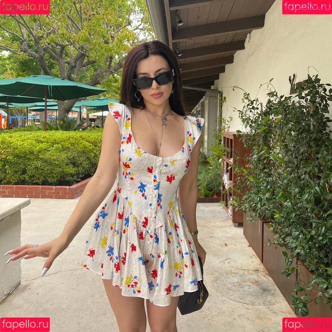 Ava Max Onlyfans Photo Gallery 