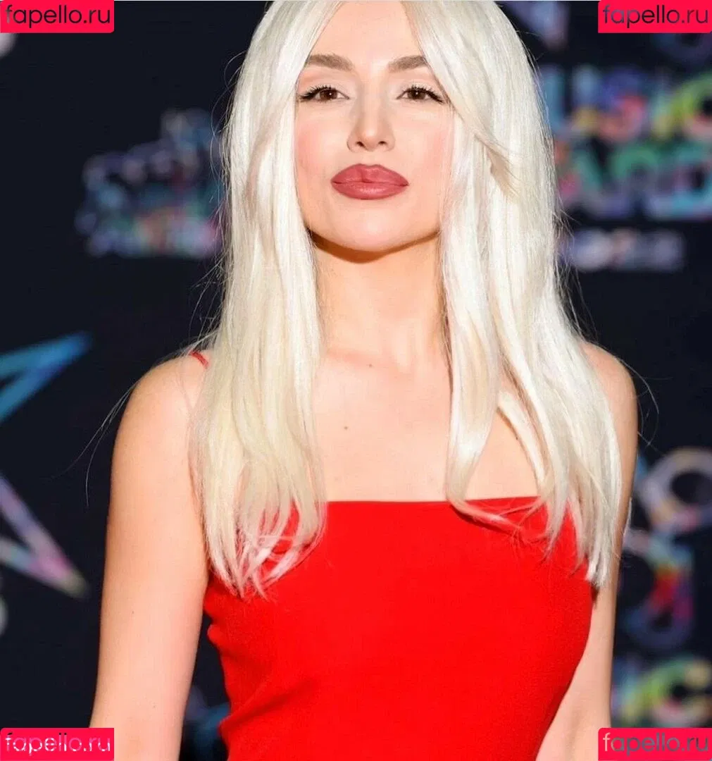Ava Max Onlyfans Photo Gallery 
