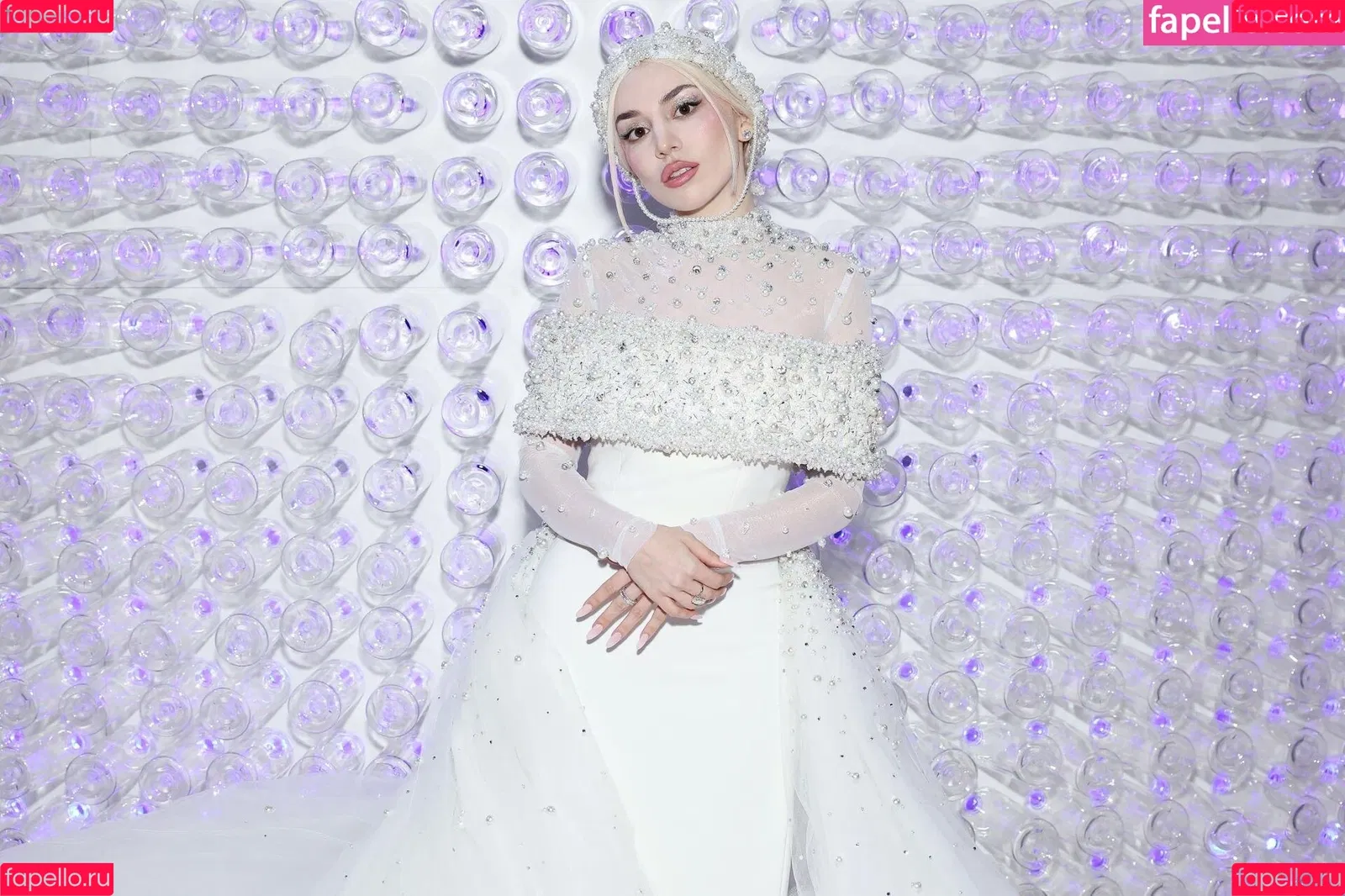 Ava Max Onlyfans Photo Gallery 