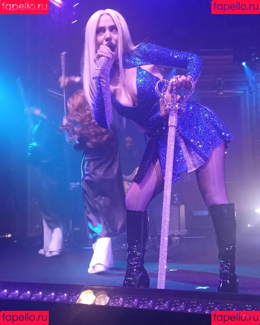 Ava Max Onlyfans Photo Gallery 