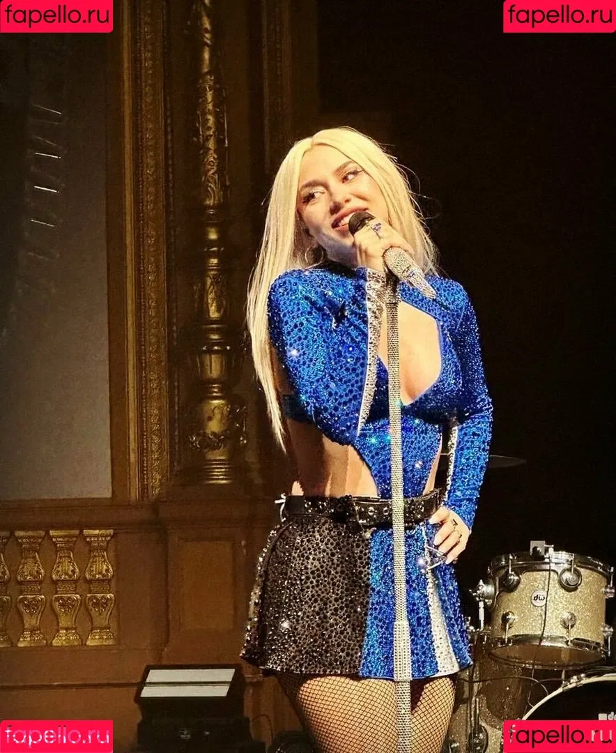 Ava Max Onlyfans Photo Gallery 