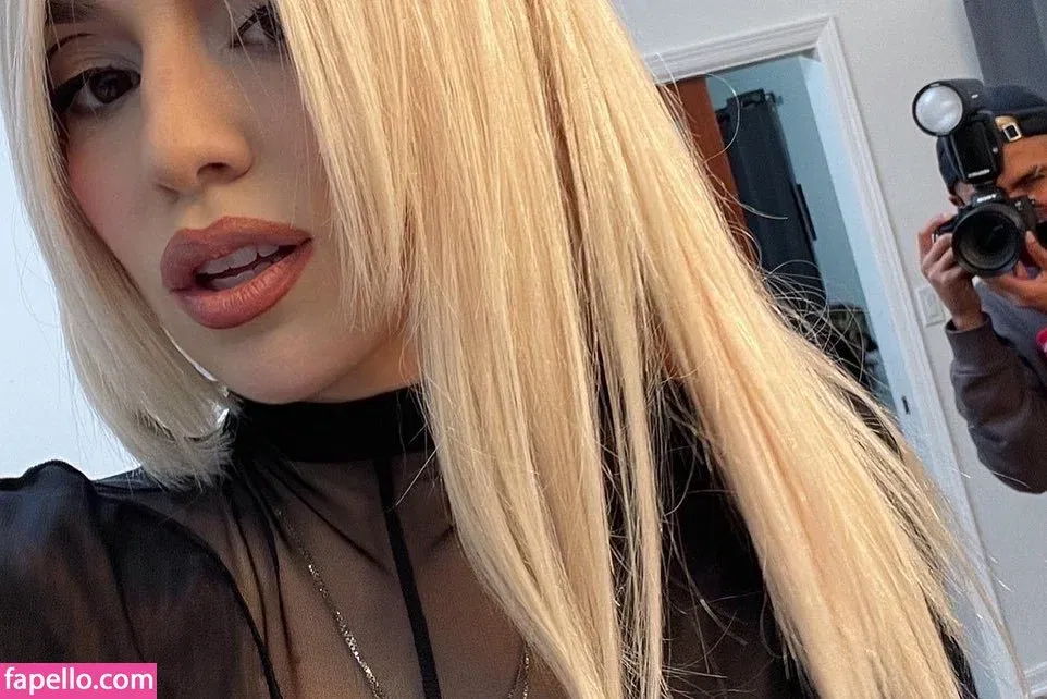 Ava Max Onlyfans Photo Gallery 