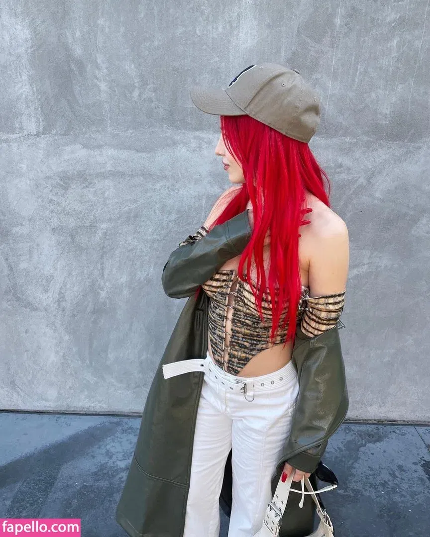 Ava Max Onlyfans Photo Gallery 