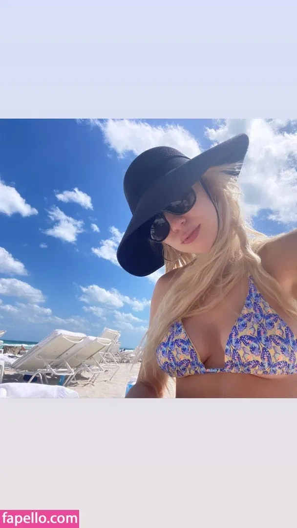 Ava Max Onlyfans Photo Gallery 