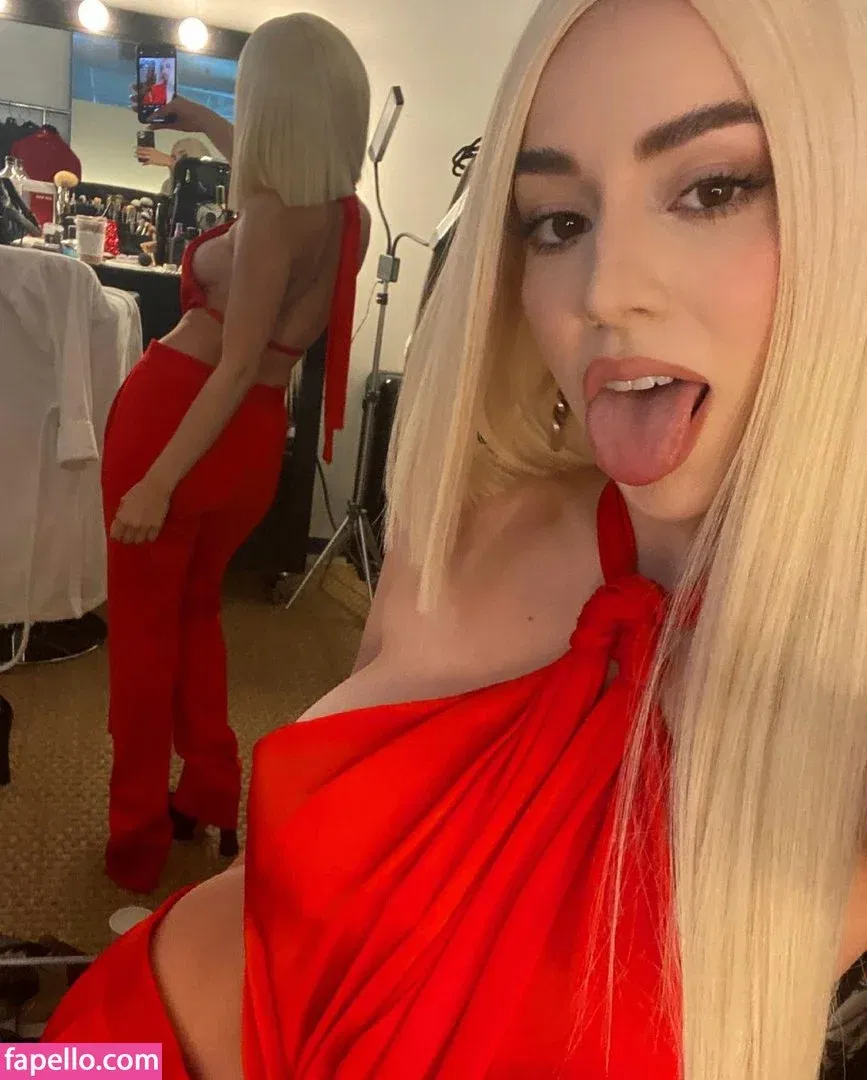 Ava Max Onlyfans Photo Gallery 