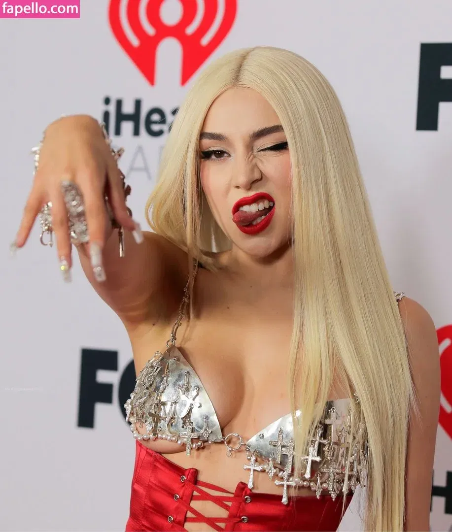 Ava Max Onlyfans Photo Gallery 