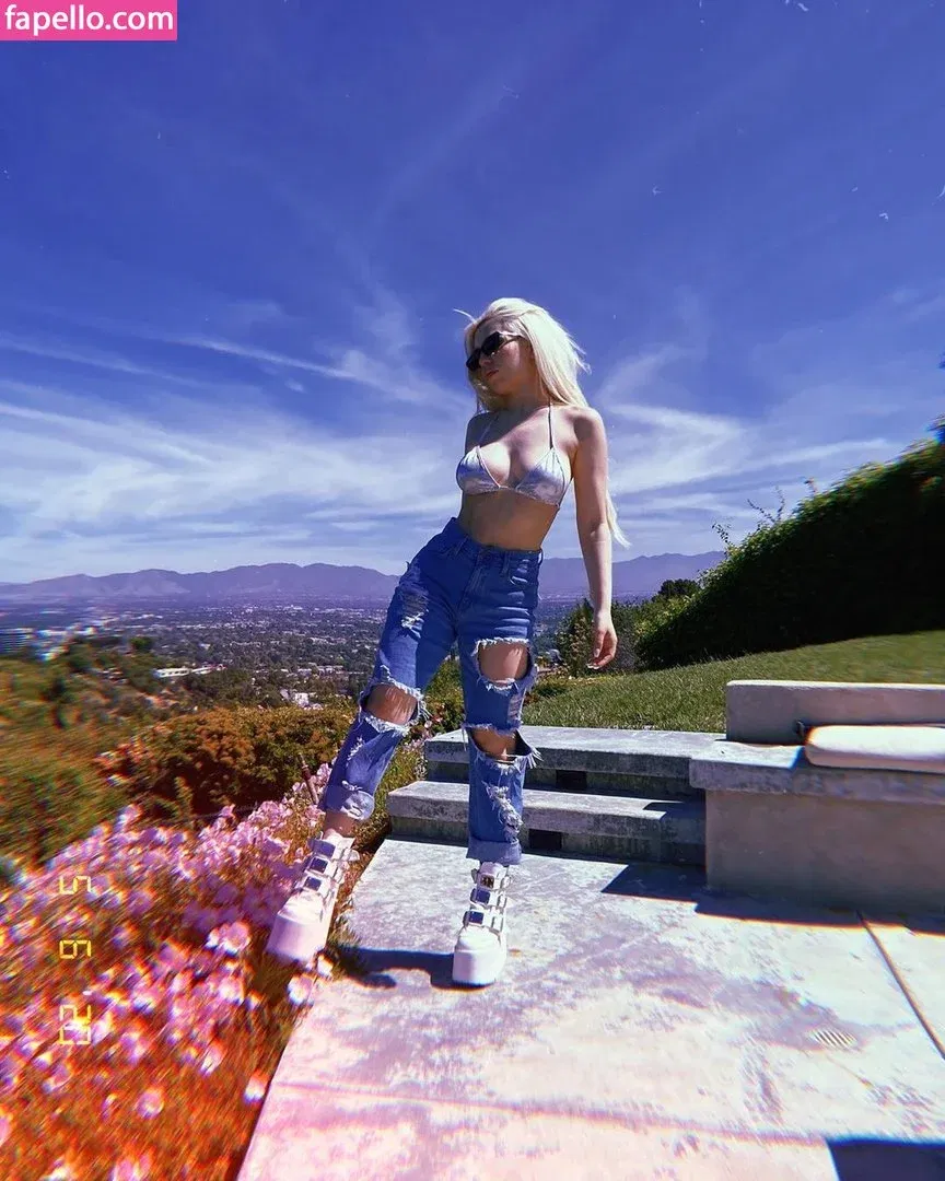 Ava Max Onlyfans Photo Gallery 