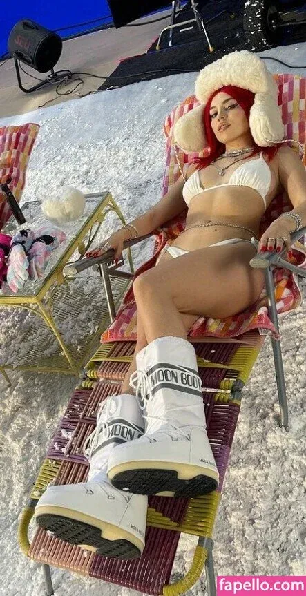 Ava Max Onlyfans Photo Gallery 