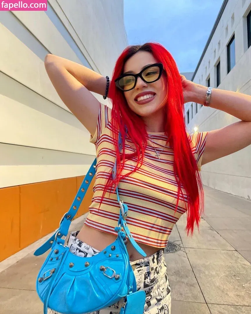 Ava Max Onlyfans Photo Gallery 