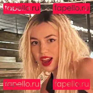 Ava Max Onlyfans Photo Gallery 