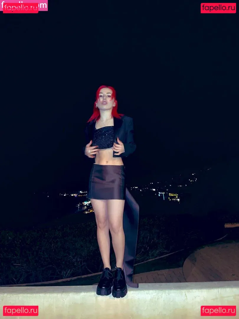 Ava Max Onlyfans Photo Gallery 