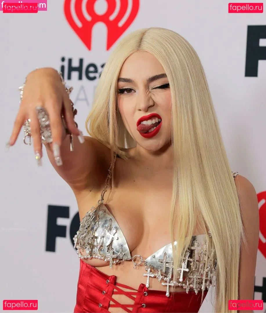 Ava Max Onlyfans Photo Gallery 