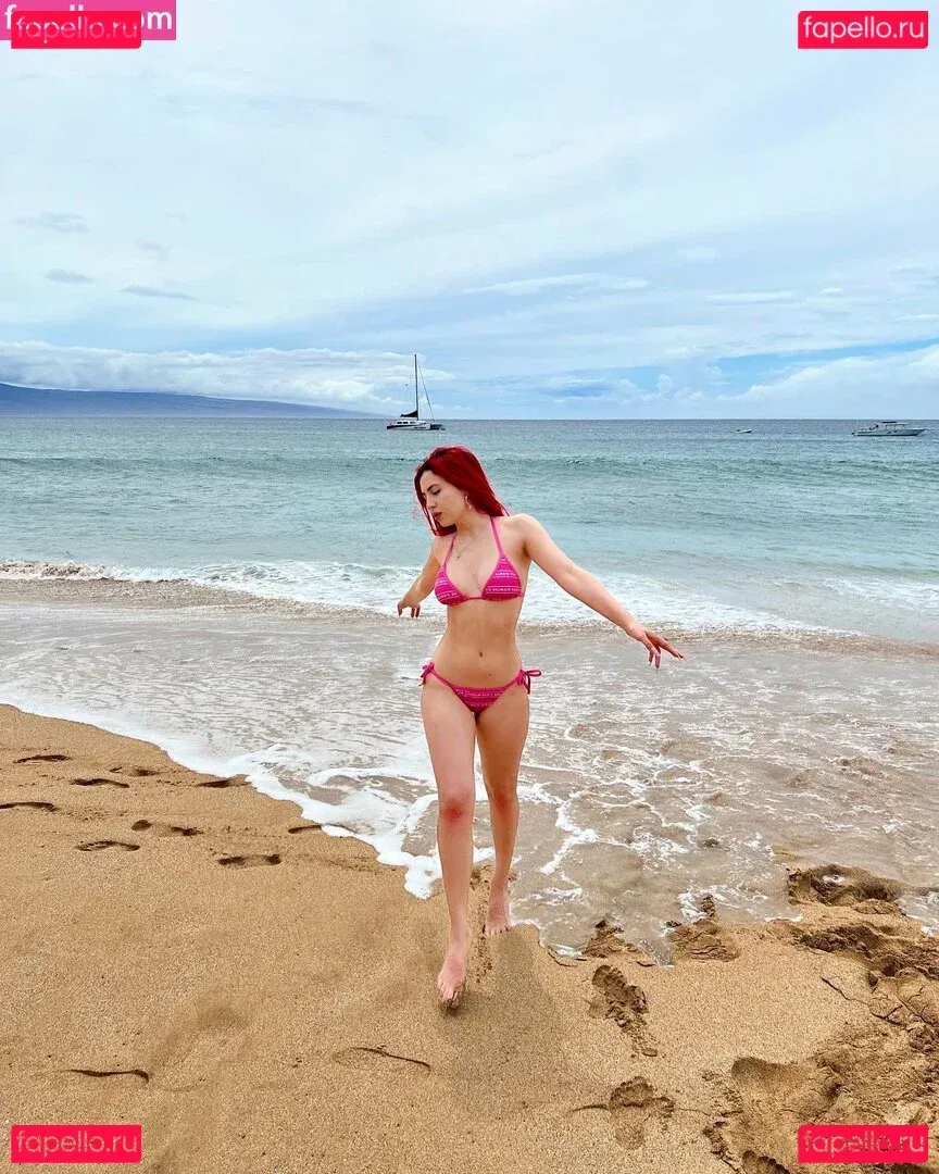 Ava Max Onlyfans Photo Gallery 