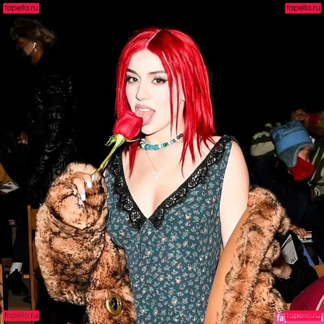 Ava Max Onlyfans Photo Gallery 